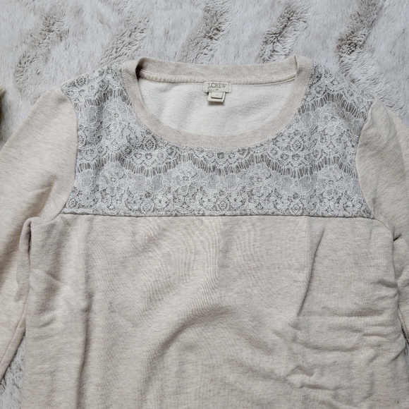 ✨️CL J Crew Cream Beige Fleece Lined Lace Detail Collar Sweater Top Size XS - Picture 2 of 10
